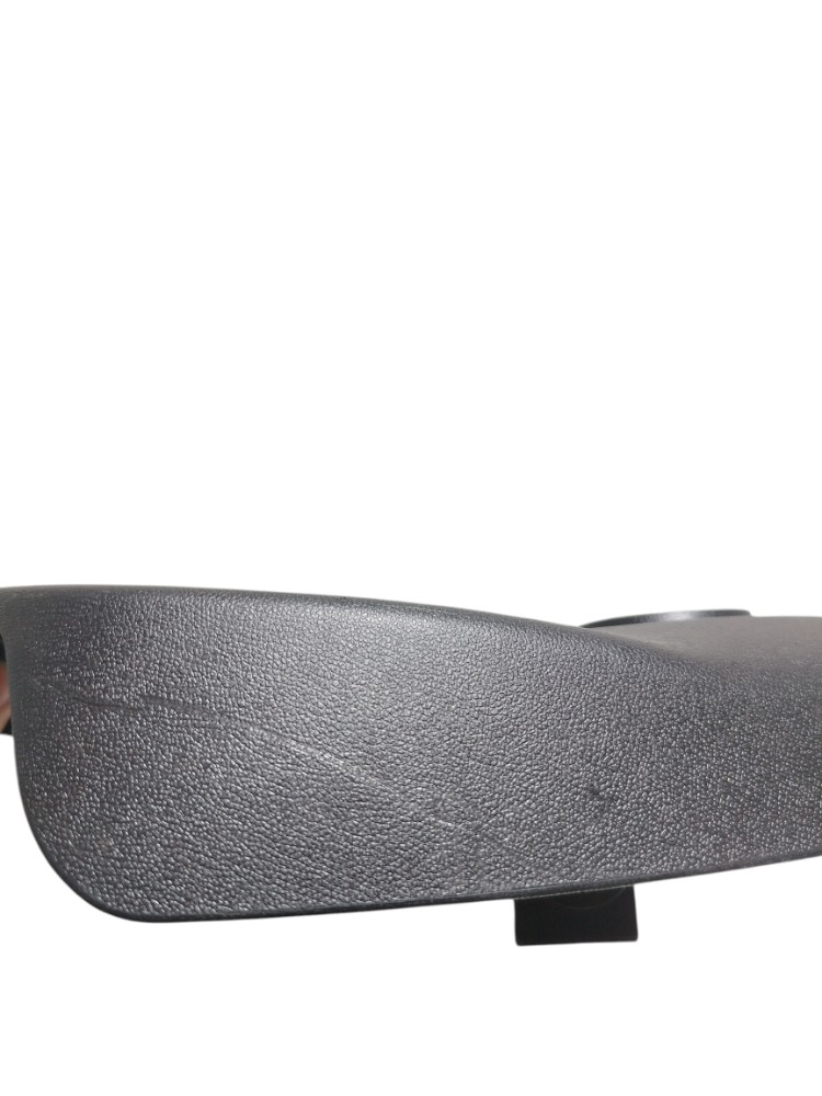 Moldura Acabamento Banco Dianteiro Esquerdo Peugeot 208 7