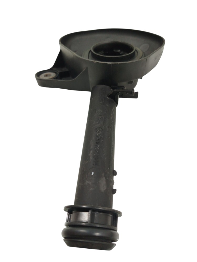 Bocal Óleo Motor Renault Clio 1.0 2005 Preta 4