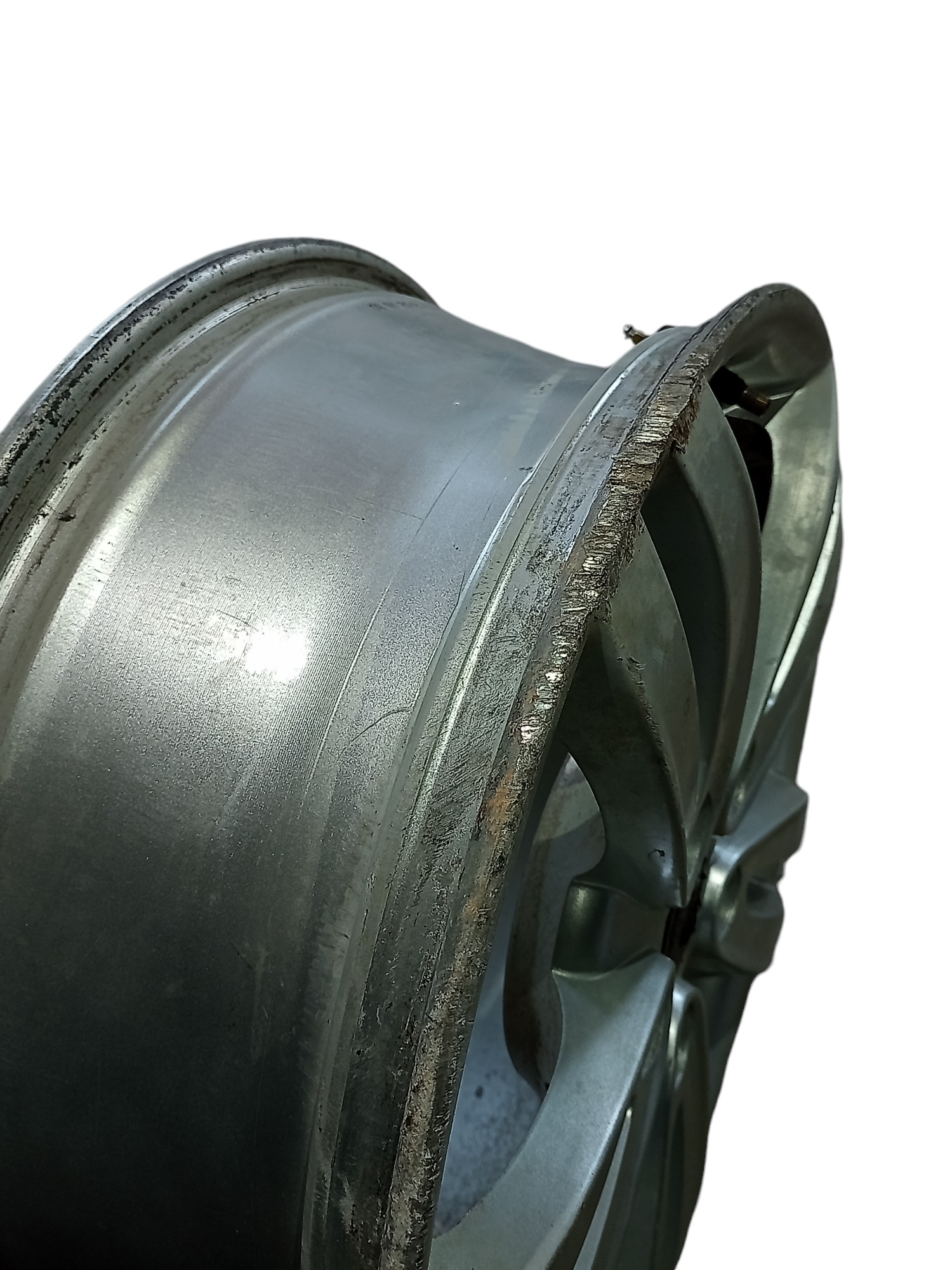 Roda De Liga 17 Jac T6 2016 Com Detalhe 2