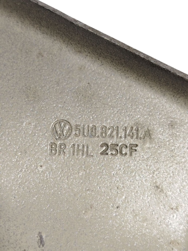Suporte Paralama Esquerdo Vw Voyage 2009 5u0821141a 5
