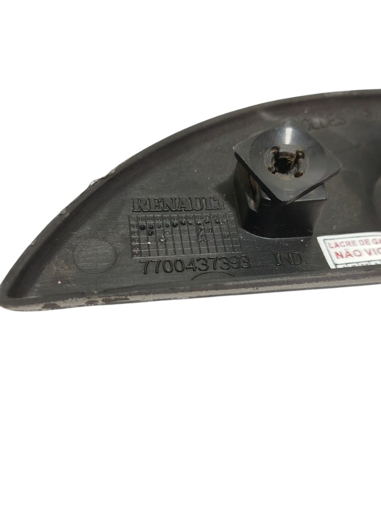 Moldura Limpador traseiro Renault clio hatch  7700413544 2