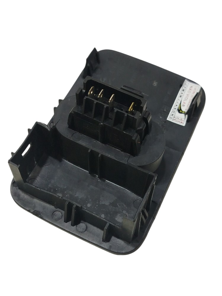Moldura Botão Desembaçador Renault Clio 1.0 2012 8200193896 4
