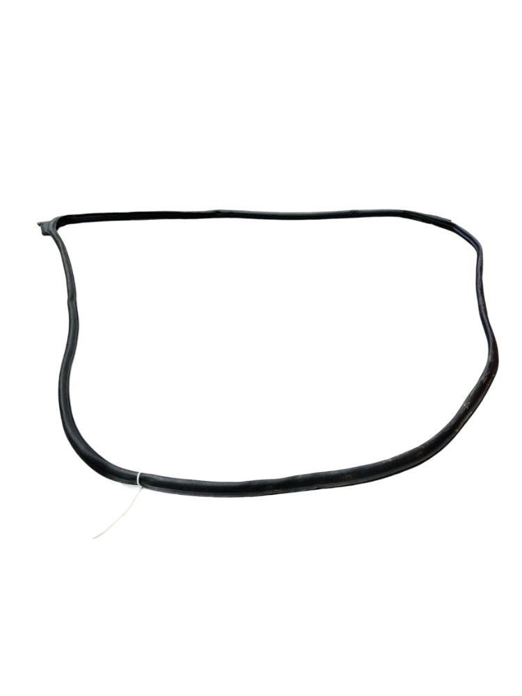 Borracha Entre Porta Dianteira Esquerda Gm Spin 1.8 2018 3