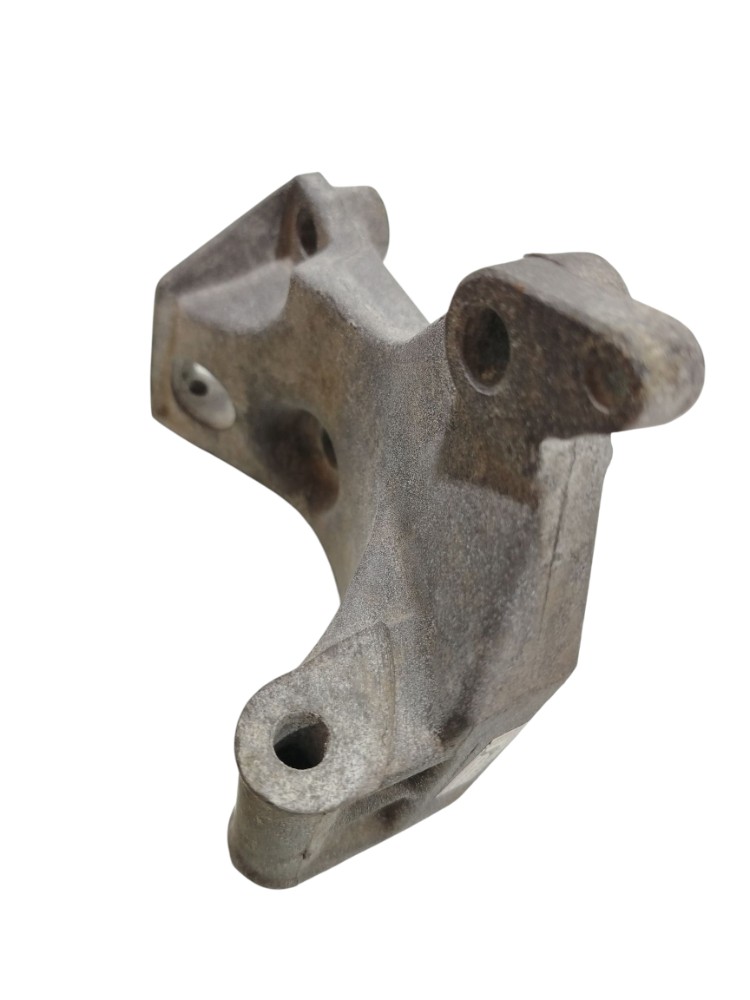 Suporte Alternador Renault Clio 2006 8