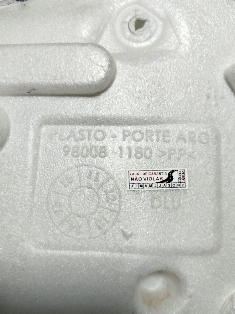 Painel Vedaçao Porta Diant Esq Peugeot 208 2013 9800801180 Branco 2