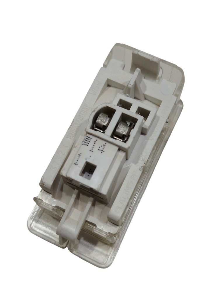 Luz Cortesia Tampa Traseira Duster 2.0 16v 2015 2