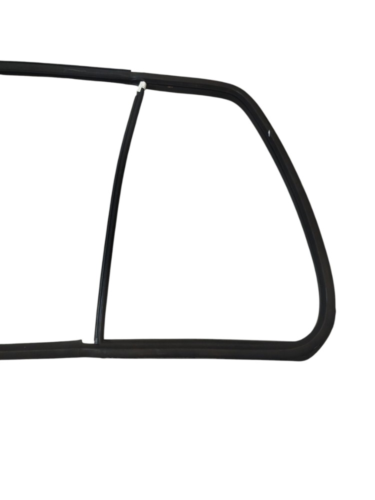 Canaleta Porta Tras Esquerda Vw Golf 1994 A 1998 4