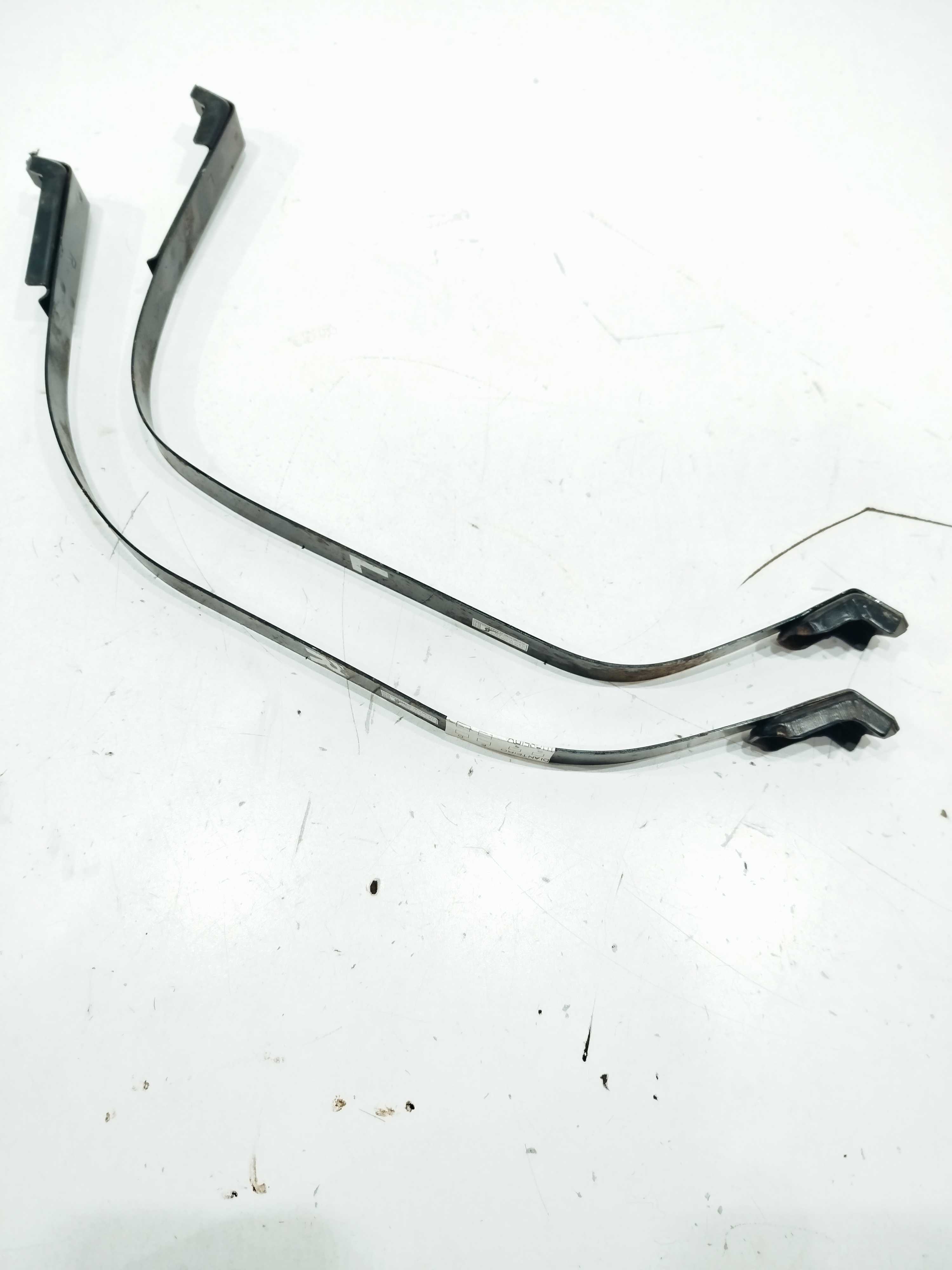 Par Suporte Tanque Nissan Versa V Drive 2020/21 3