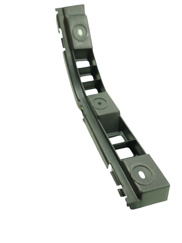 Guia parachoque suporte traseiro direito saveiro 2008 a 2021 8