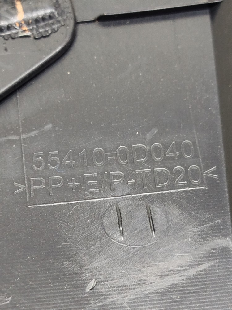 Moldura superior acabamento painel toyota etios 2017 3