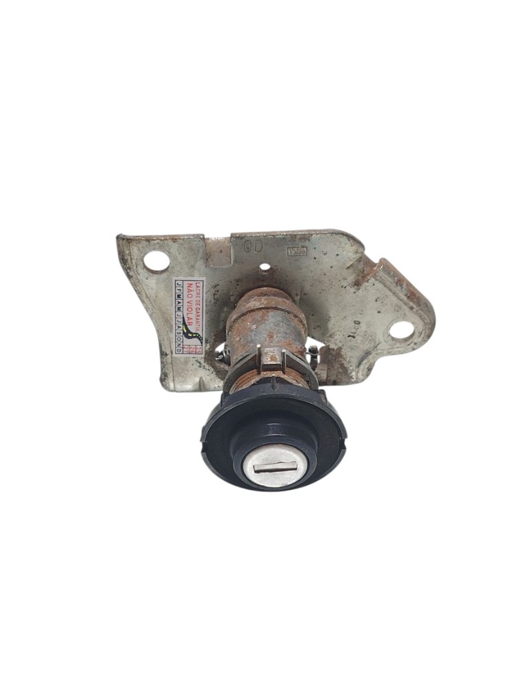 Fechadura Miolo Tampa Tras Porta Malas Fiat Uno 2004 3