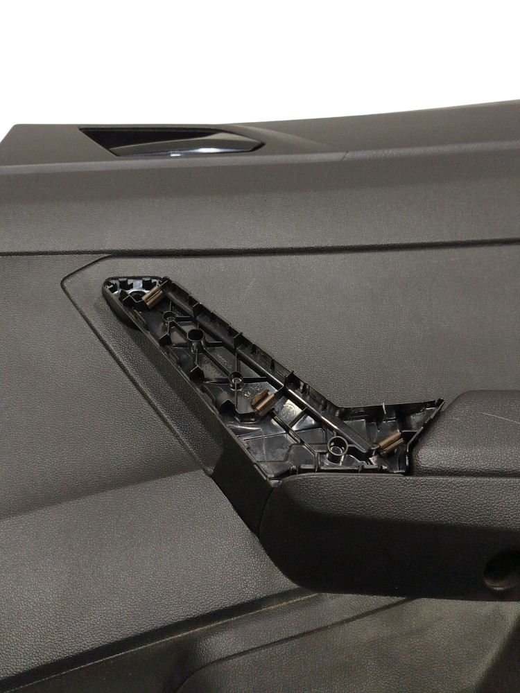 Forro Porta Traseiro Direito Vw Polo 2021 6ea868010 2