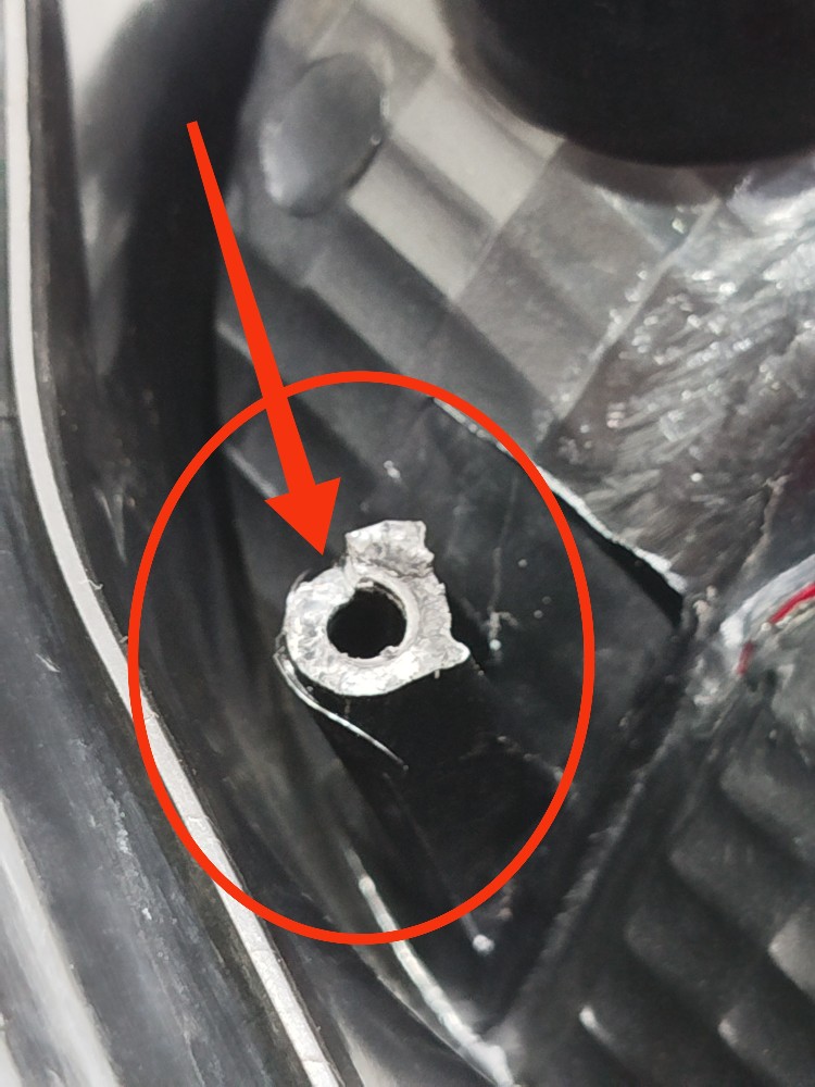 Lanterna Tras Direita Arteb Fume Gol G4 2012 945096r Detalhe 2