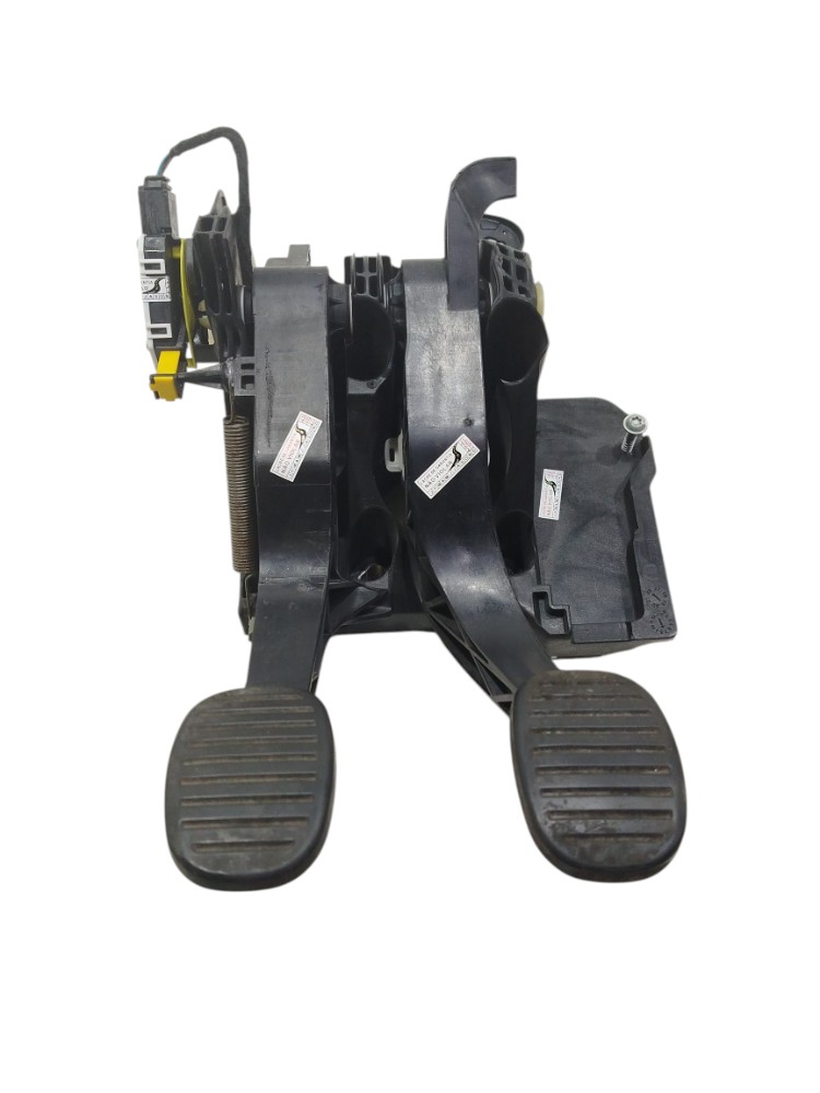 Pedal Embreagem Fiat Strada End 1.4 22 2583261004 2