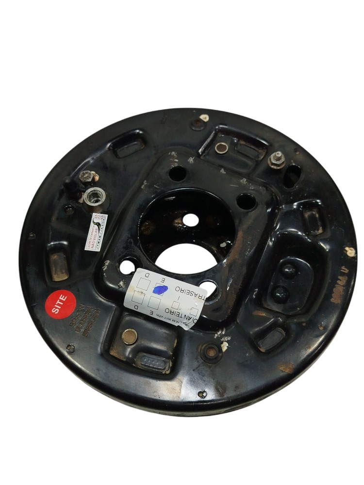 Cubo Roda Traseira Esquerda Etios Hatch 1.5 2017 Automático 4