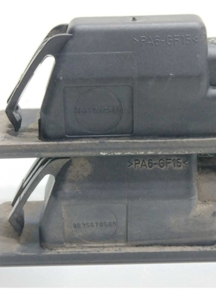 Par Luz De Placa Peugeot 307 2004 3