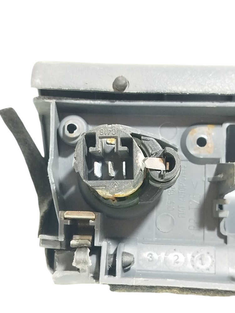 Porta Cinzeiro Objeto Tomada Fiat Fiorino 2010 1821052 6