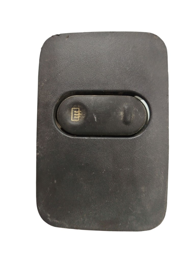 Moldura Botão Desembaçador Renault Clio 2005 A 2008 6