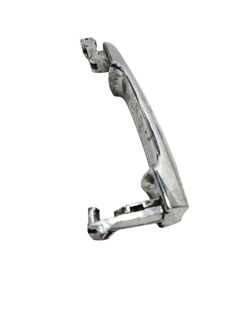 Maçaneta Externa Dianteira Direita Nissan Versa Sv 2012 6