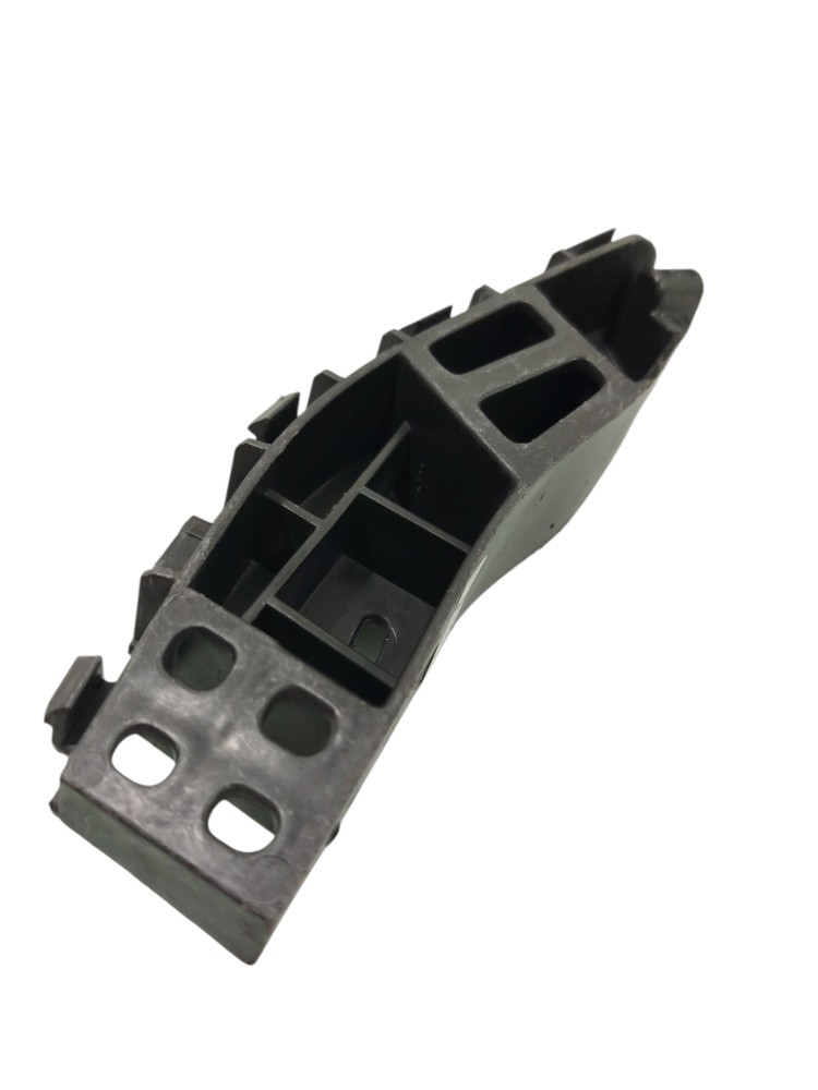 Guia Parachoque Diant Direito Vw Polo 2012 A 2015 1