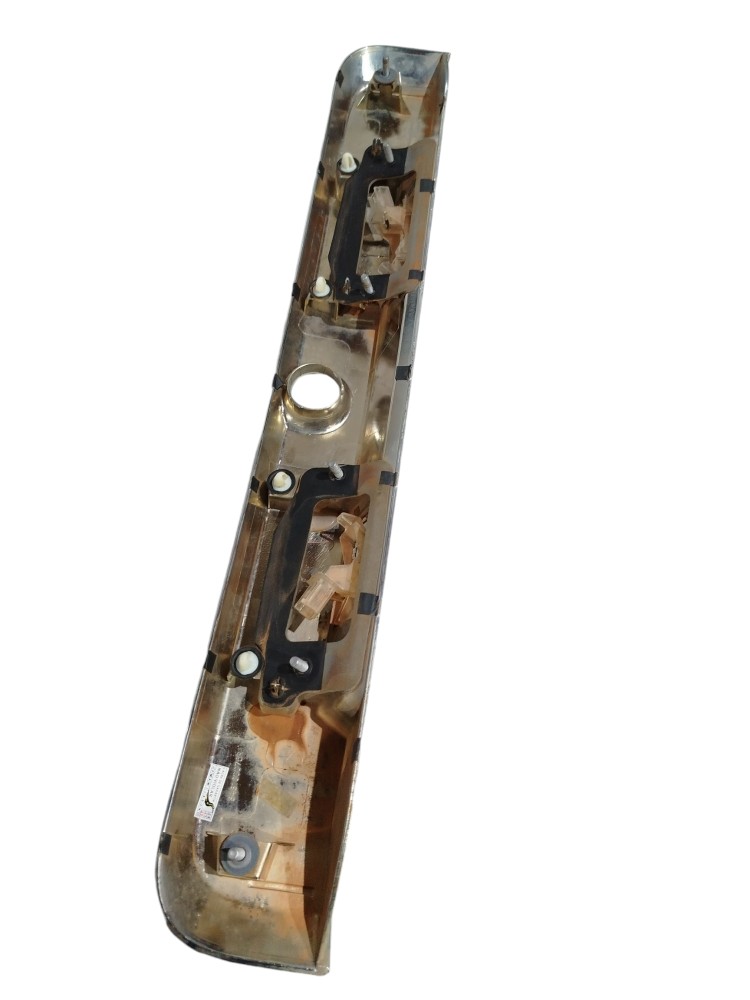 Aplique Tampa Cromado Moldura Friso Tras Duster 2.0 2015 4