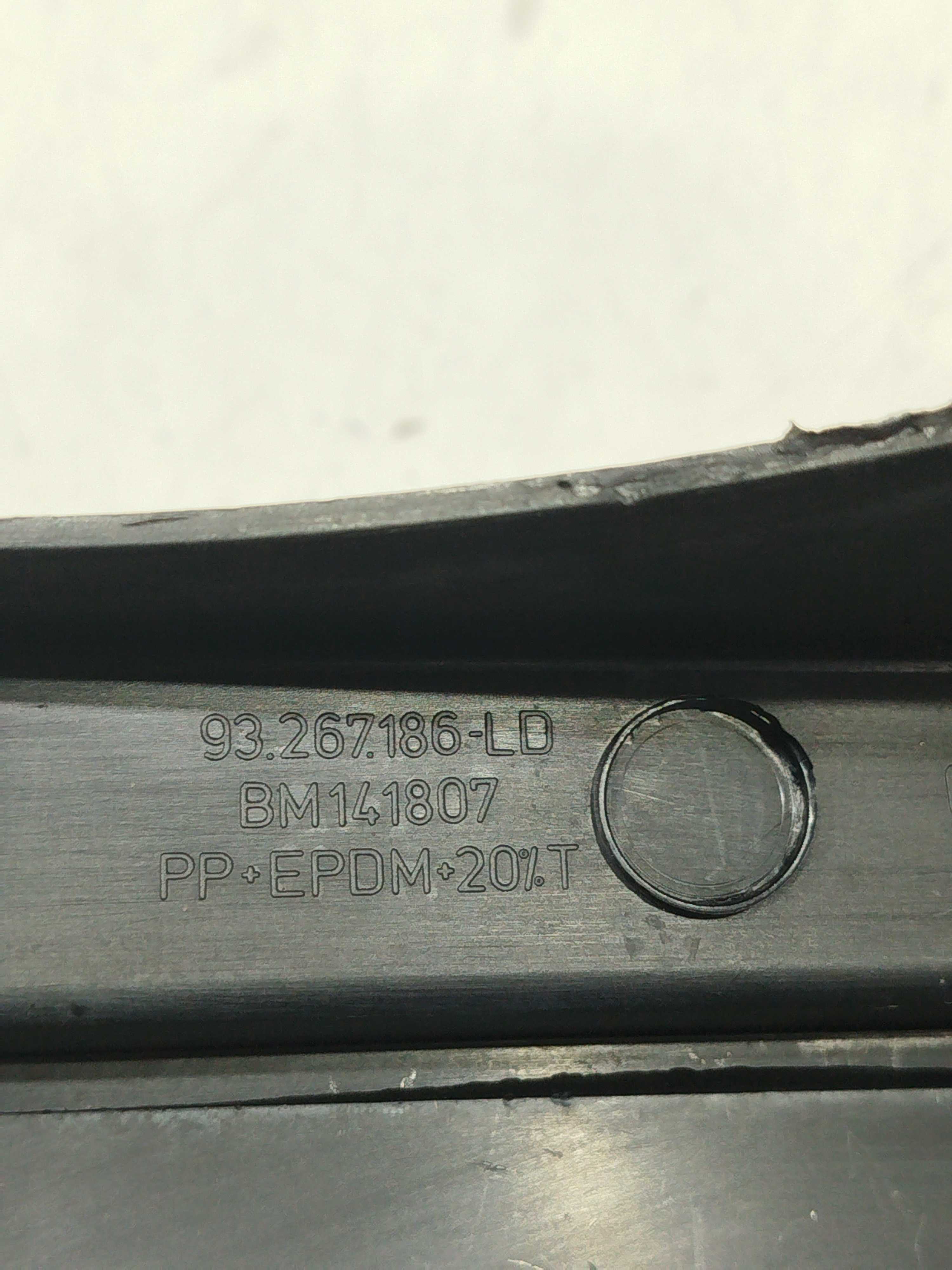 Suporte Bagagito Direito Gm Astra 2002 93267186 Detalhe 4