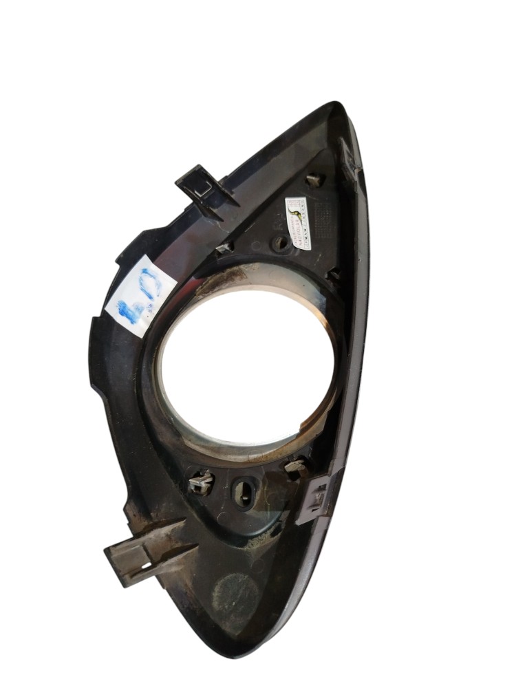 Moldura Farol Milha Ld Direito March 2017  Preto Direito 5
