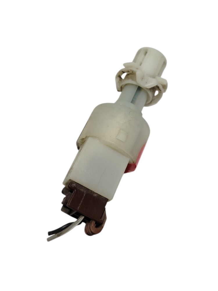 Interruptor luz pedal freio Fiat Palio Siena 1.3 Trw2799