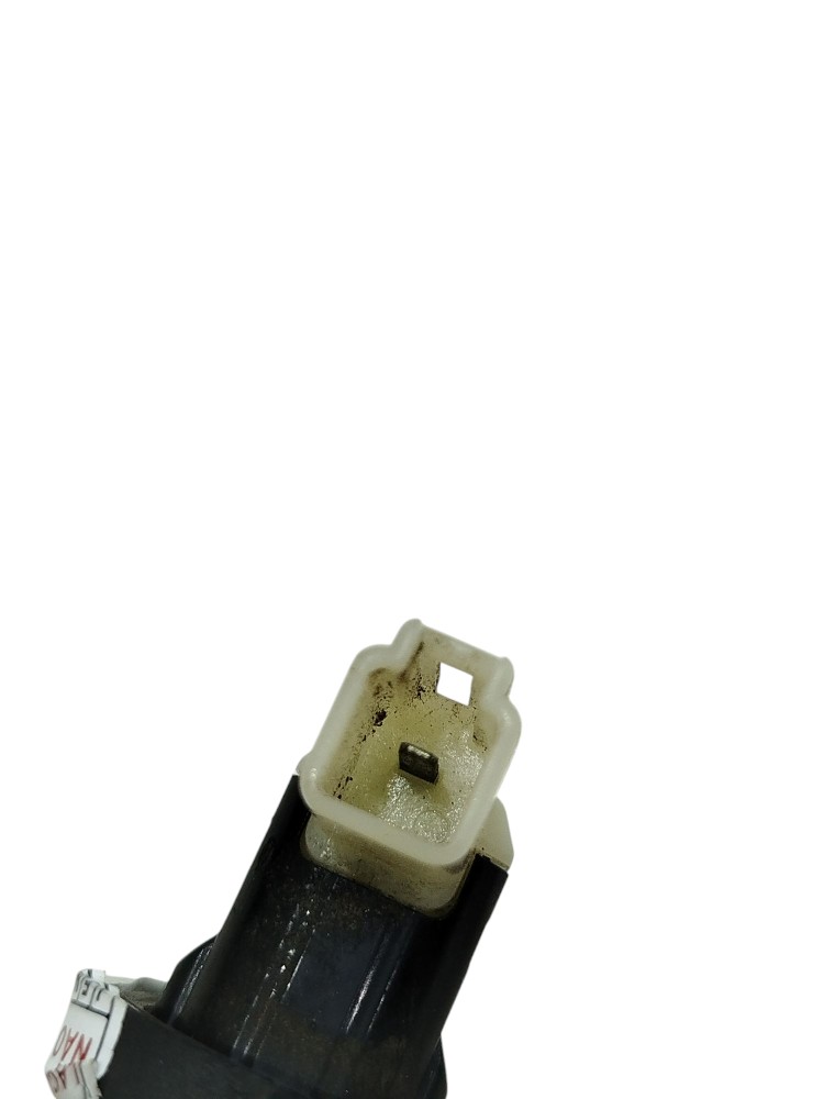 Sensor Interruptor Luz Porta Hillux Sw4 2009 C 2