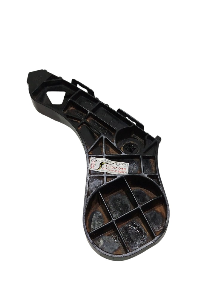 Suporte Guia Para-choque Tras Esq Etios Hatch 1.5 2017 4