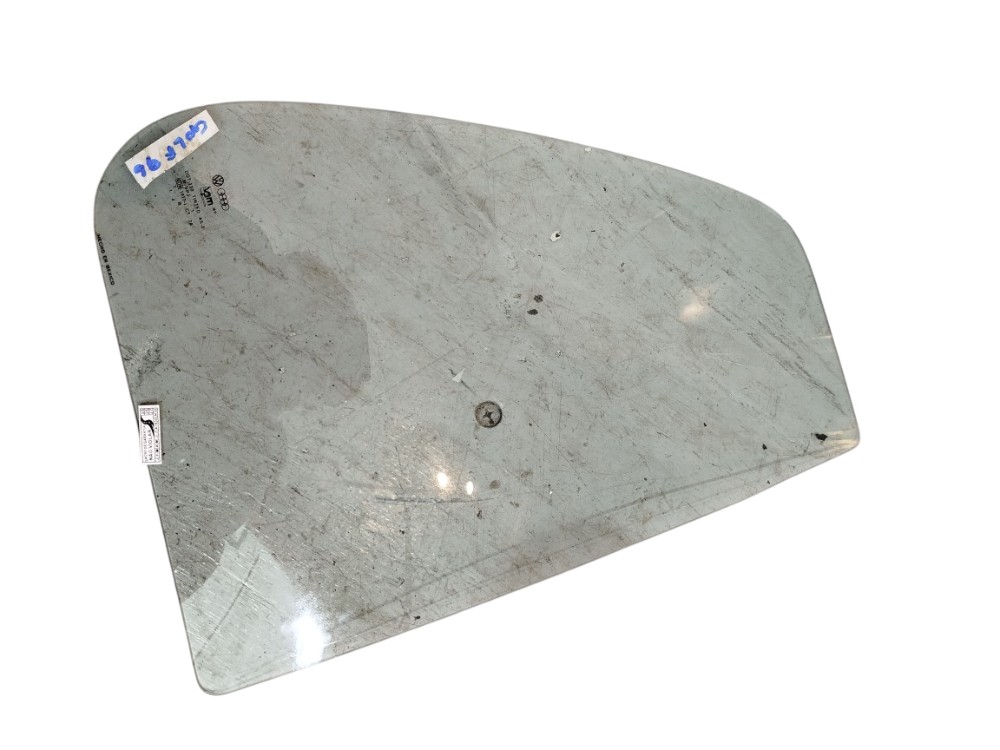 Vidro Fixo Tras Direito Vw Golf 1994 A 1998