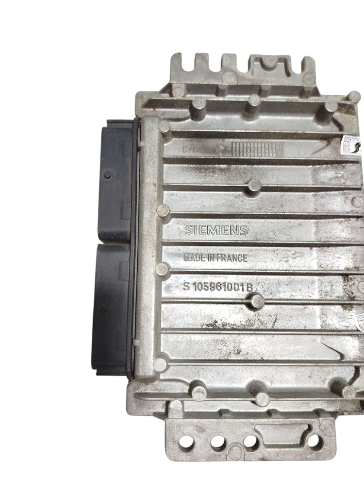 Módulo injeção Renault Clio 1.0 8v 2002 8200057541 6