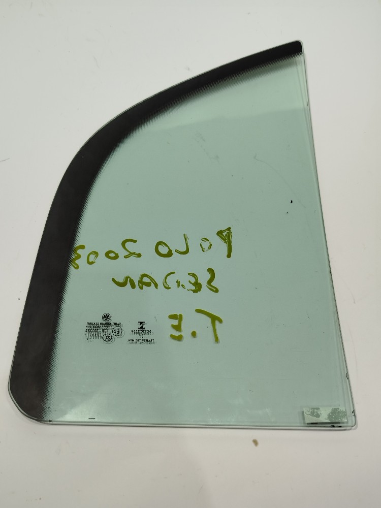 Vidro Fixo Traseiro Esquerdo Polo Sedan 2003 3