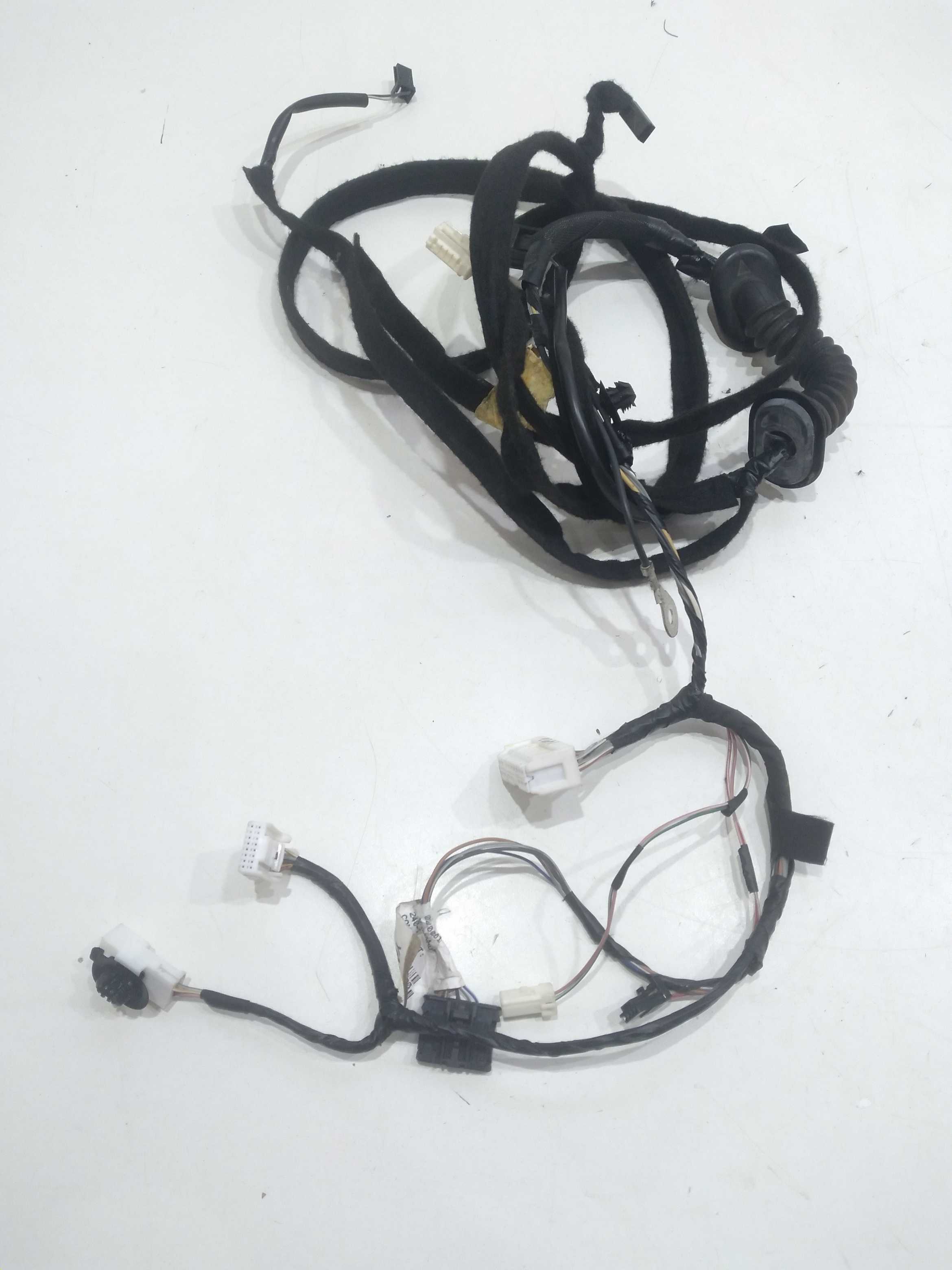 Chicote Tampa Traseira Renault Sandero 1.0 16v 2016 3