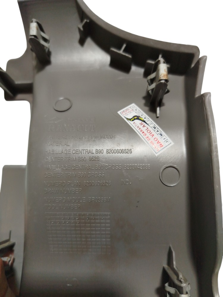 Acabamento Inferior Direit Painel Renault Sandero 8200606526 2