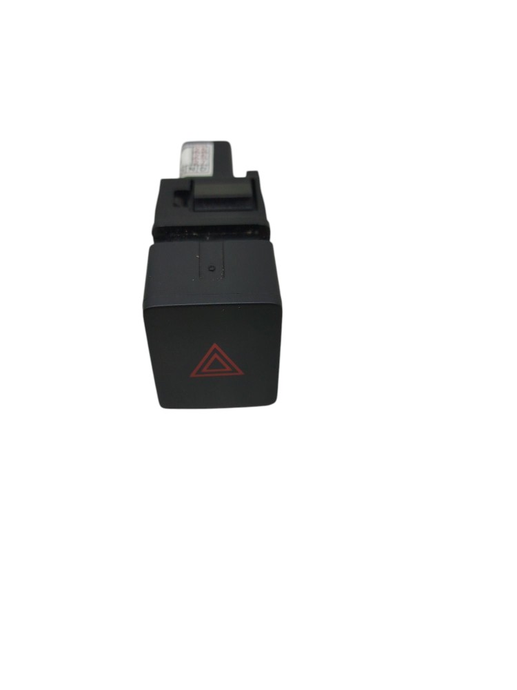Botão Interruptor Pisca Alerta Nissan Versa V Drive 2020 8