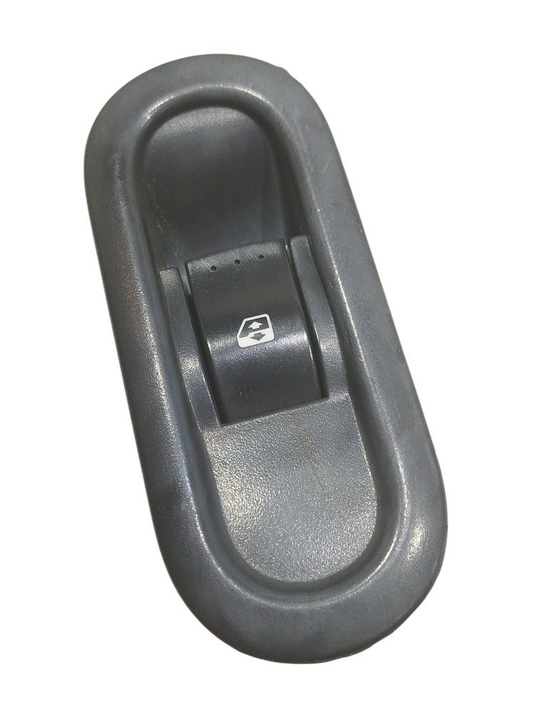 Botão Vidro Traseiro Esquerdo Duster 2.0 16v 2015 1