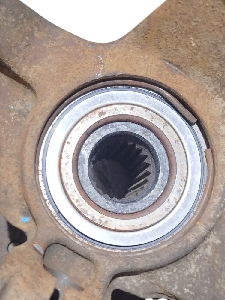 Manga Eixo Cubo Roda Esq Renault Clio 2008 1.0 RONCANDO 7