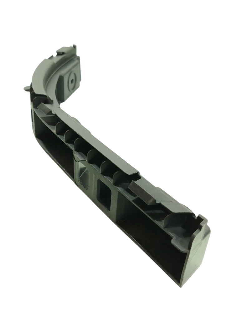 Guia parachoque suporte traseiro direito saveiro 2008 a 2021 7