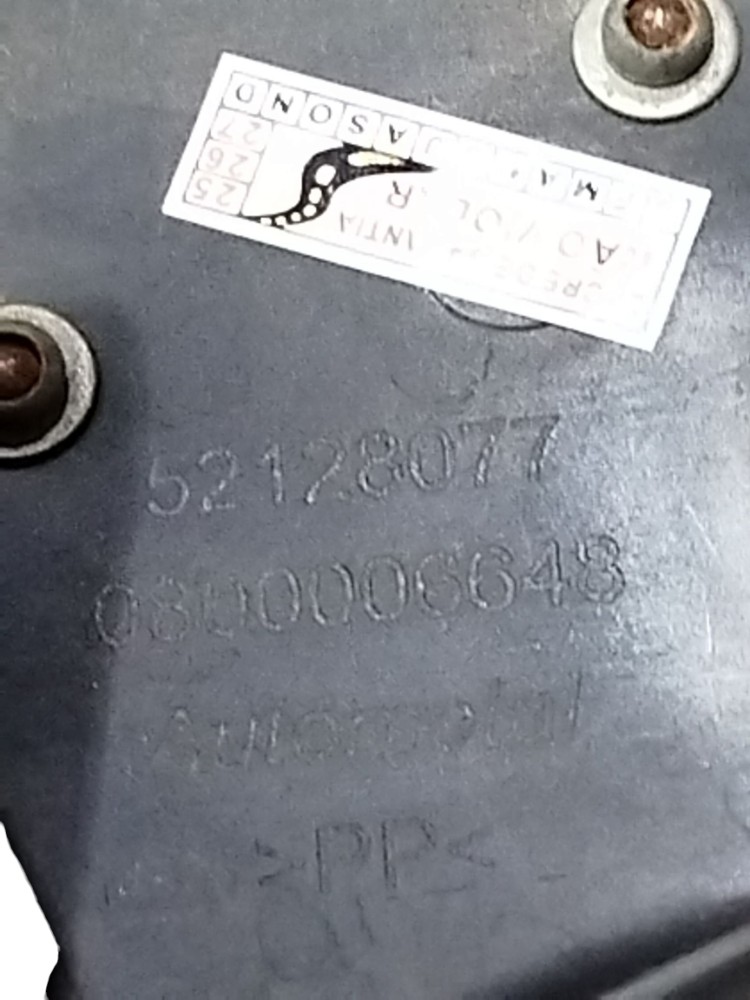 Parabarro Dianteir Direit Fiat Strada End 1.4 22 52128077 8