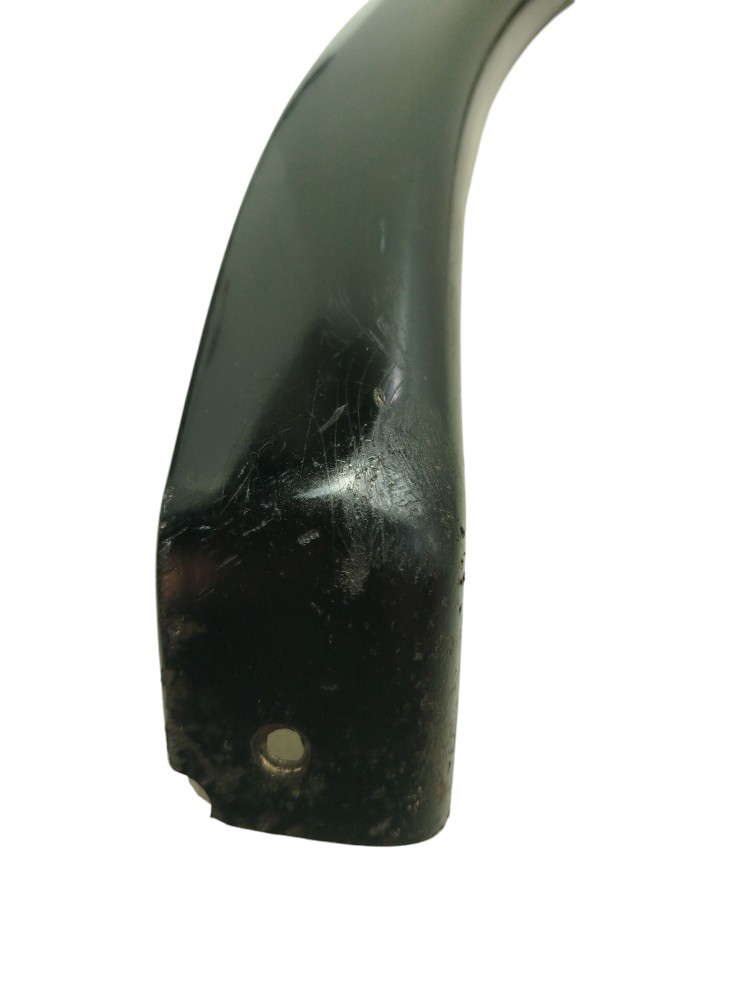 Moldura Paralama Tras Direito Gm Corsa Montana 2002 A 2012 4
