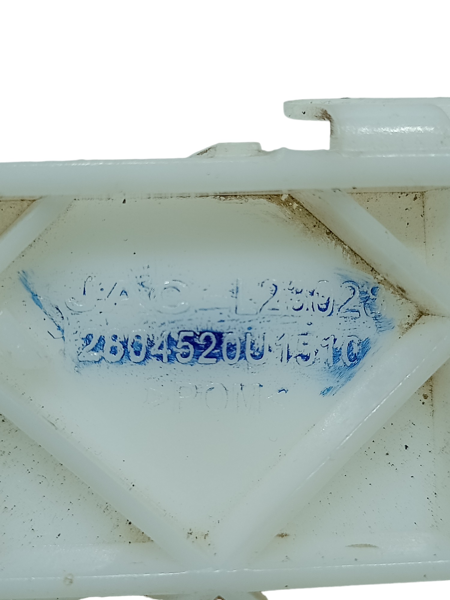 Suporte Para-choque Traseiro Direito Jac T6 2.0 16v 2016 4