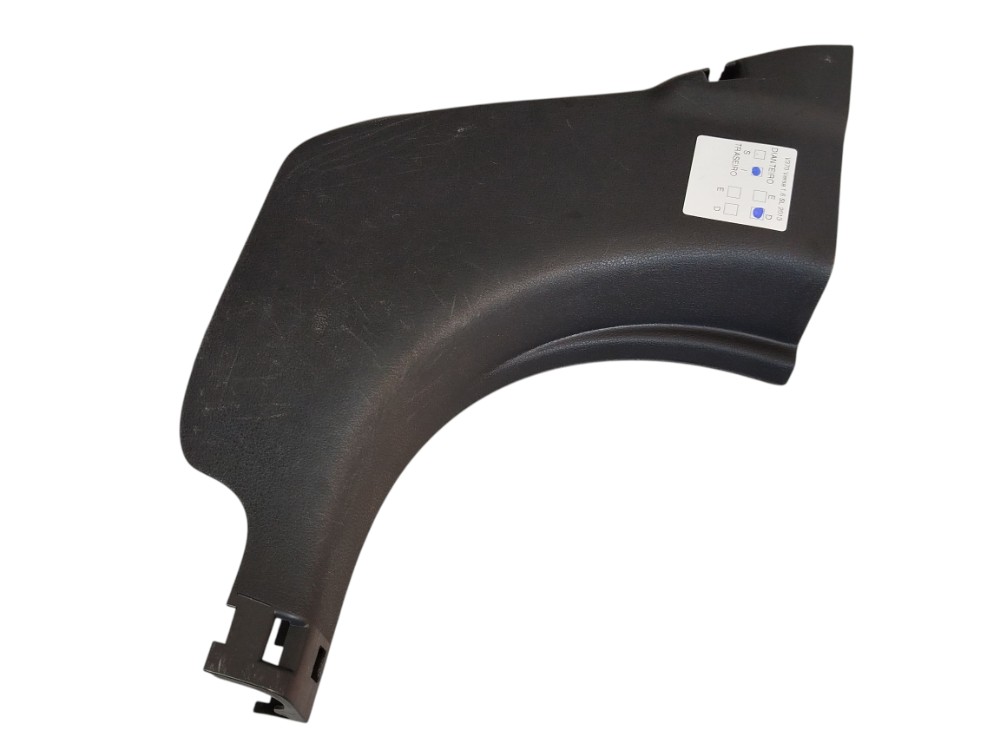 Soleira Acabamento Diant Direito Nissan Versa 1.6 2013