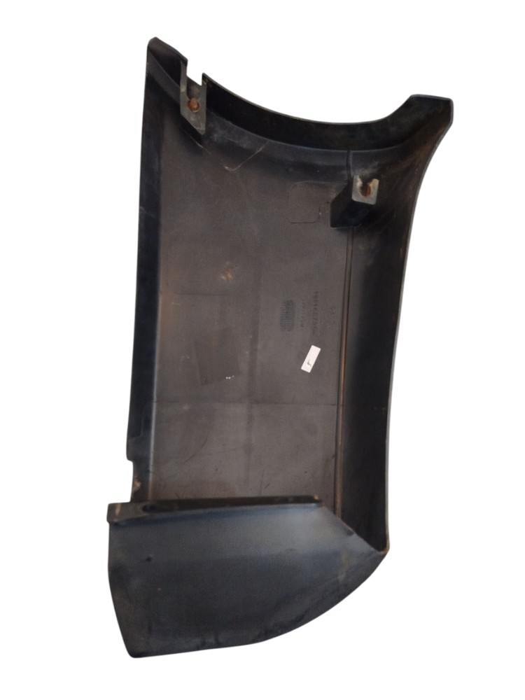 Polaina Para-choque Tras Esq Motorista Fiat Fiorino 2010 Preta 3