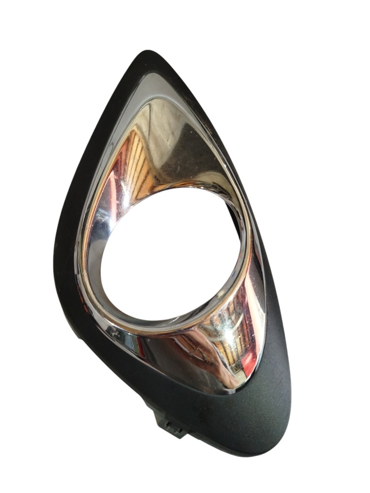 Moldura Farol Milha Lado Esquerdo March 1.0 2017 4
