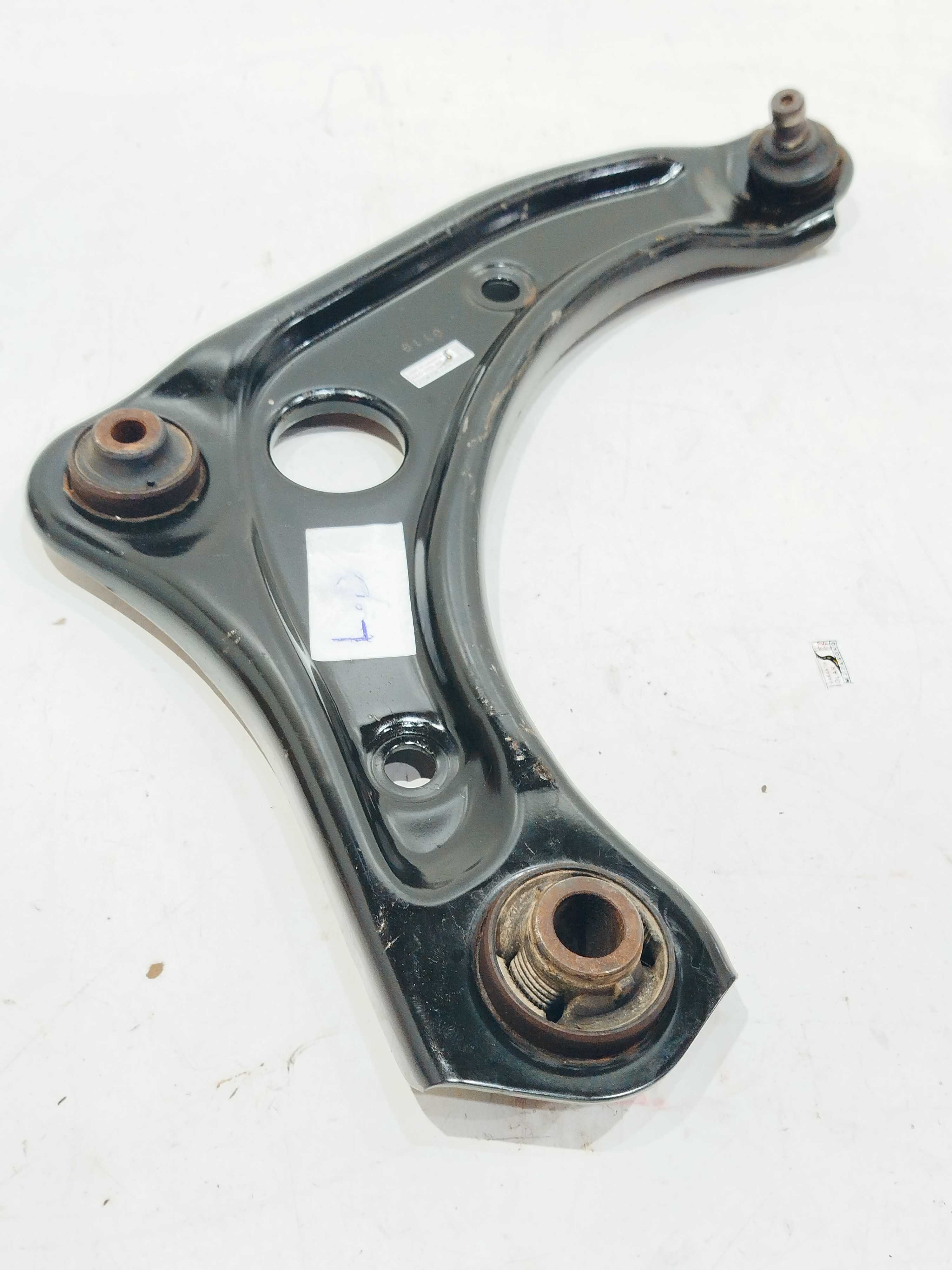 Bandeja Balança Dianteira Direita Nissan Versa V Drive 2020 2