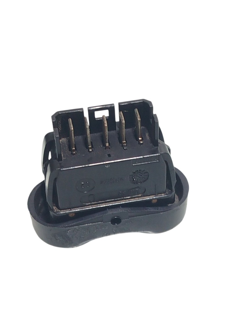 Botao vidro comando Renault logan Sandero 2008  602227 3