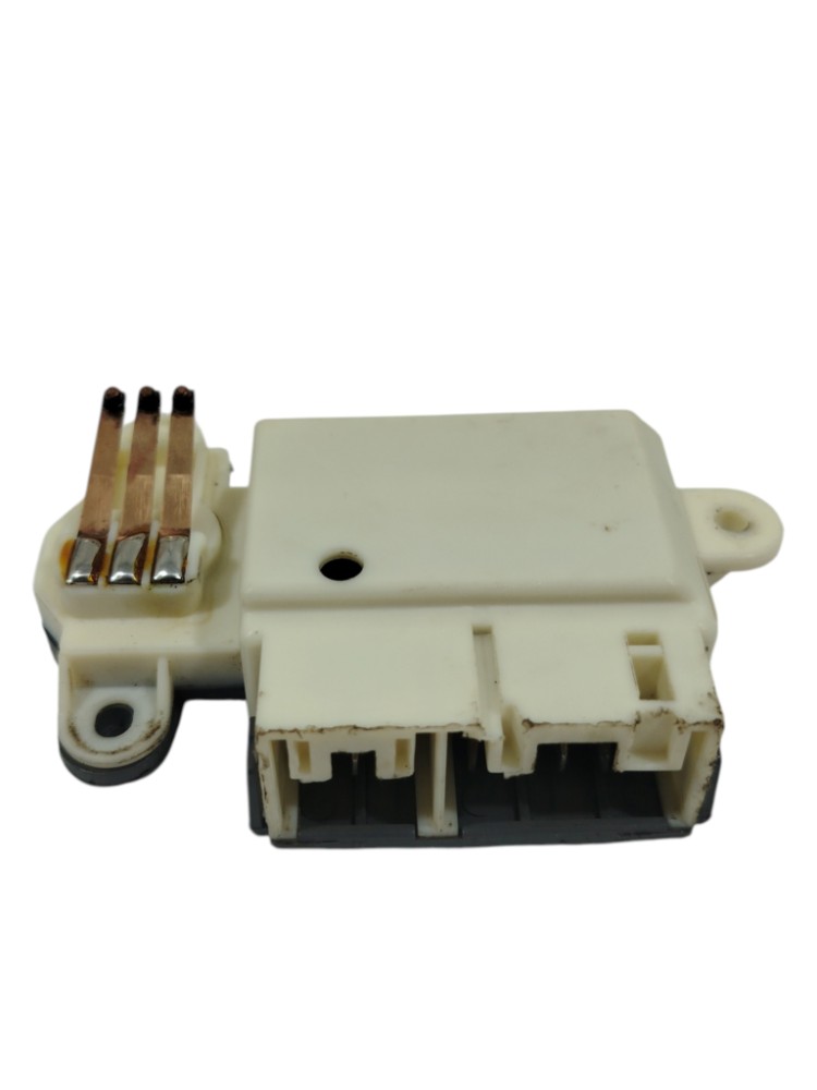 Modo Eletrônico Limpador Parabri Fiat Uno 1996 Branco E Preto 3