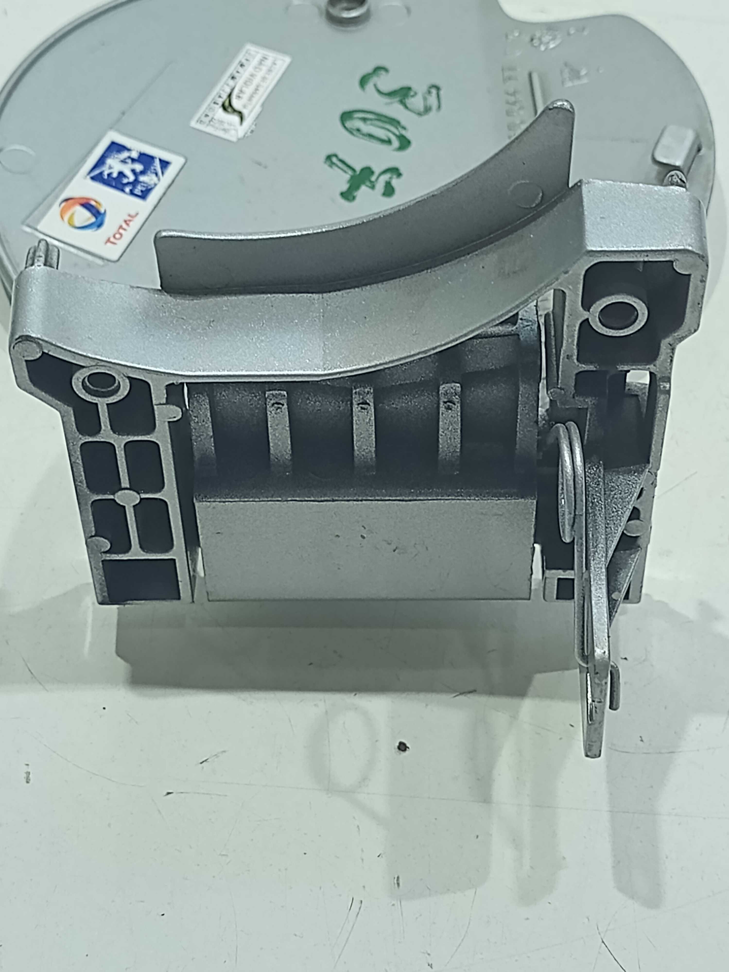 Portinhola Tampa Tanque Combustível Peugeot 307 2008 3