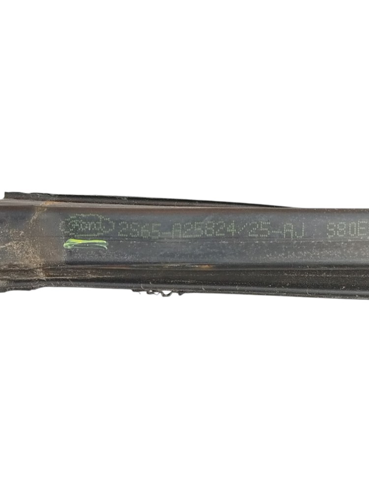 Borracha Canaleta Vidr Porta Tras Esq Ford Fiesta 2014 1.0 2